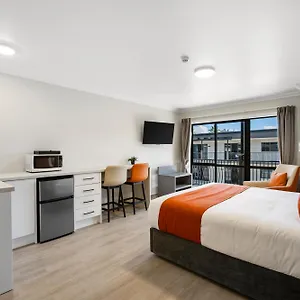 280 & 284 - Refurbished Modern 4* Rotorua