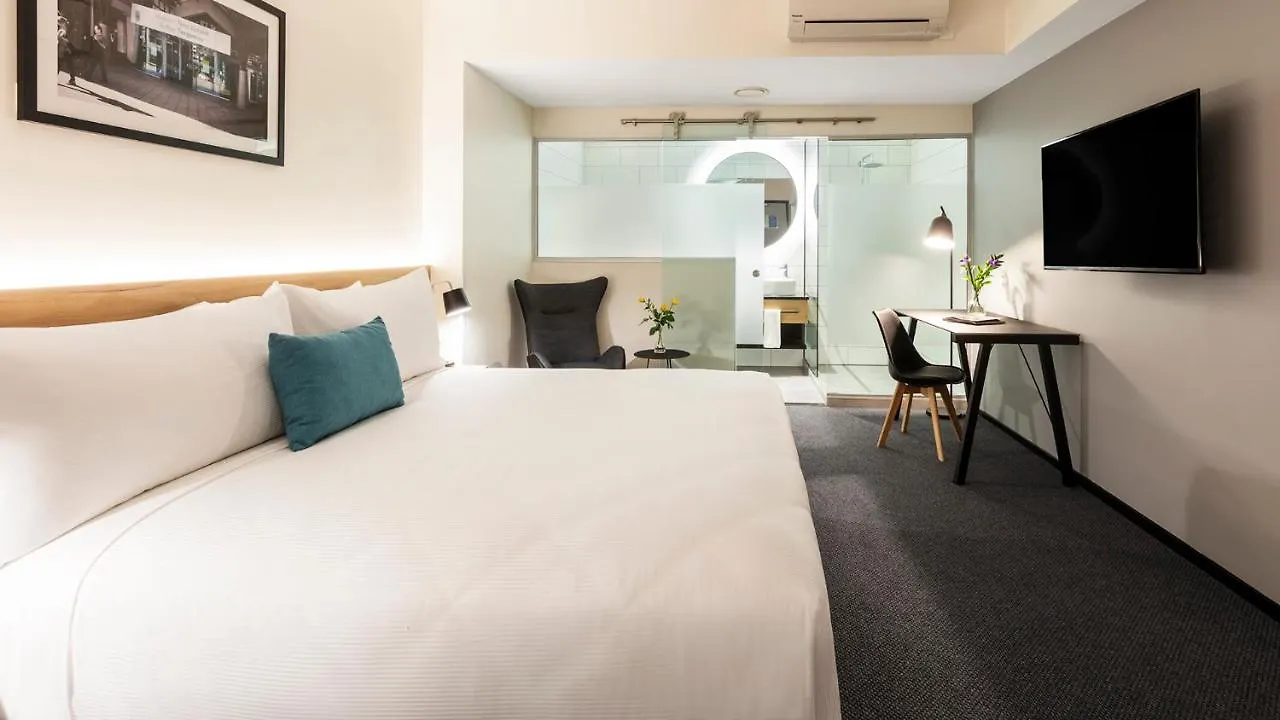 Hotel Room @ 89 Courtenay Place Wellington